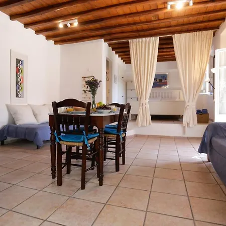 Lilly'S Apartment In Ornos Mykonos Town
